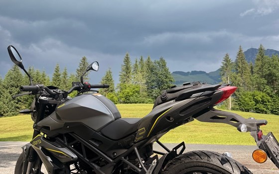 Gebrauchtmotorrad Benelli BN 125 - Bild 4