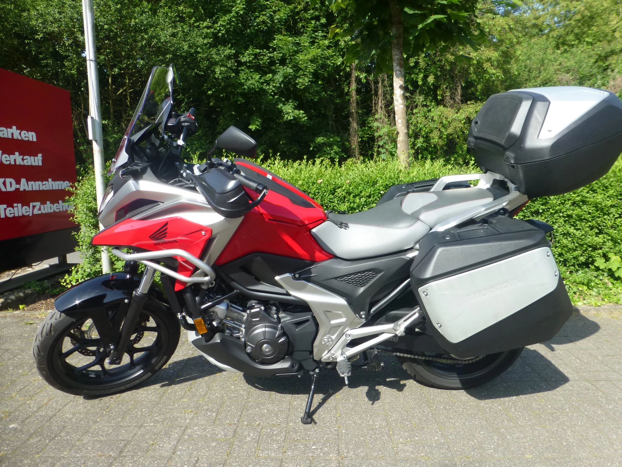 Honda NC750X DCT