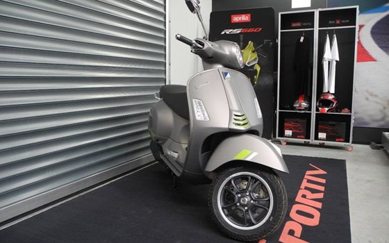 Neufahrzeug Vespa GTS 125 Super Tech - Bild 7
