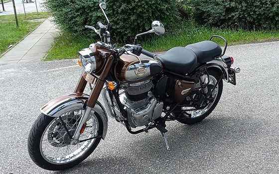 Gebrauchtmotorrad Royal Enfield Meteor 350 Supernova - Bild 1