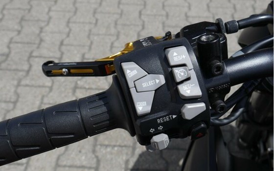 Neufahrzeug Kawasaki Z900 - Bild 18