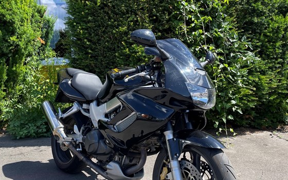 Gebrauchtmotorrad Honda VTR 1000 F Fire Storm - Bild 4