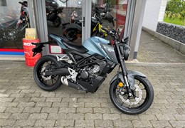 Neumotorrad Honda CB125R