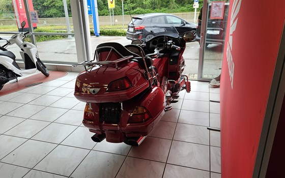 Gebrauchtmotorrad Honda GL 1800 Goldwing - Bild 5