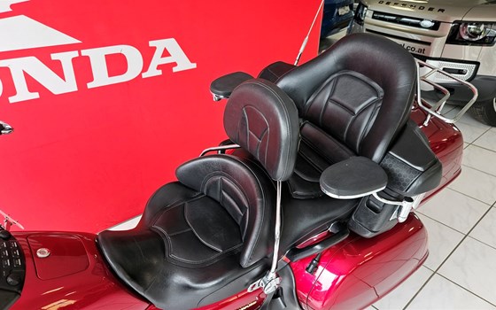 Gebrauchtmotorrad Honda GL 1800 Goldwing - Bild 9