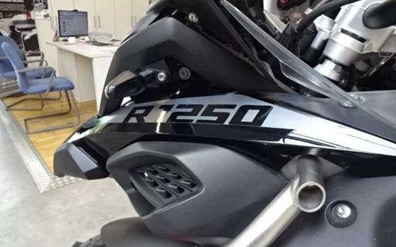 Gebrauchtmotorrad BMW R 1250 GS Adventure - Bild 9