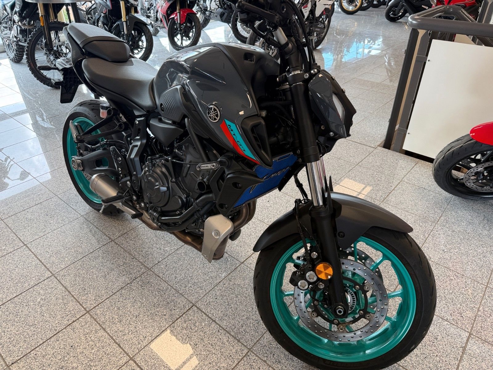 Yamaha MT-07