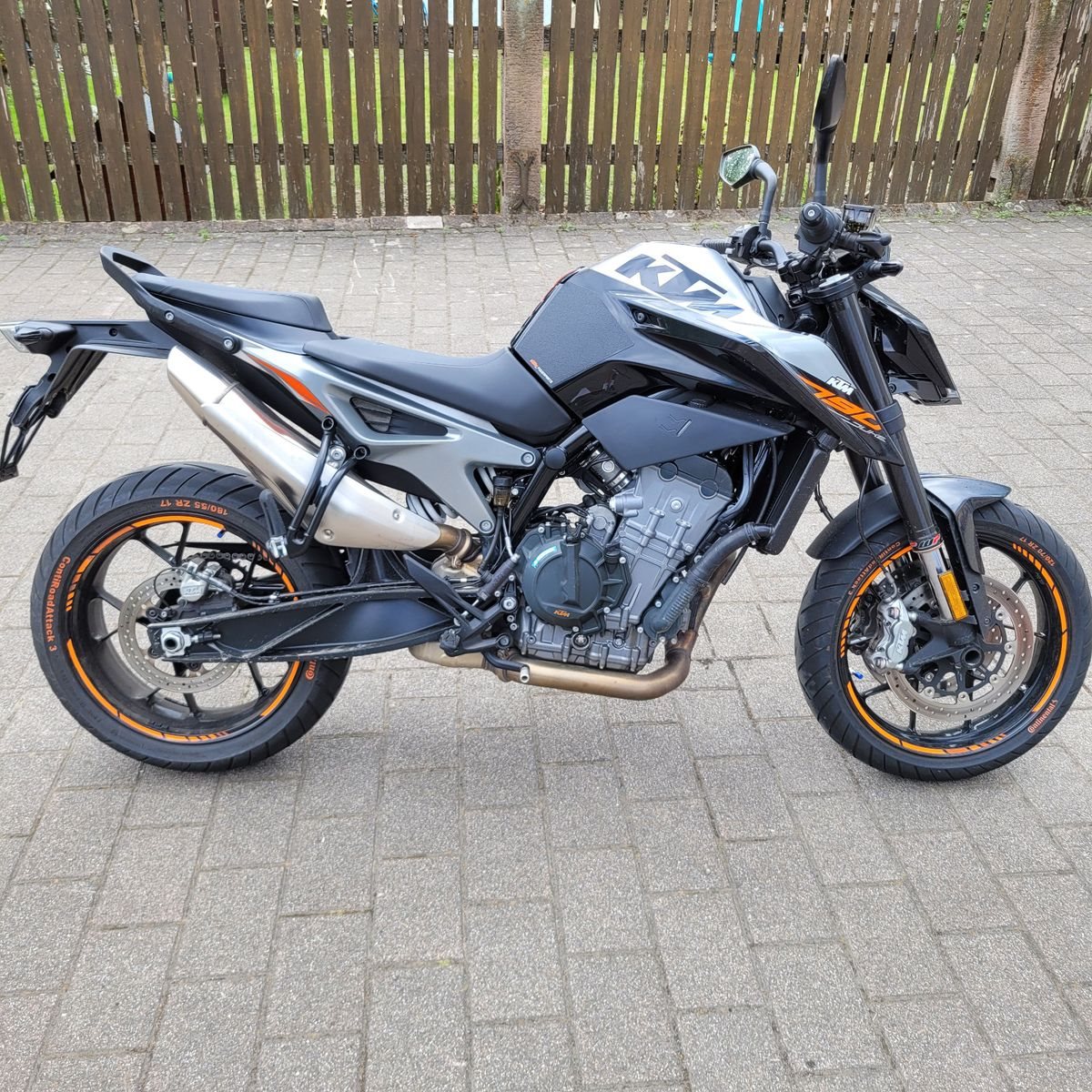 KTM 790 Duke