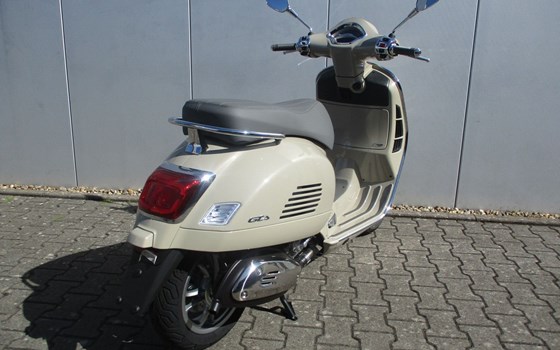 Neufahrzeug Vespa GTS 310 - Bild 6