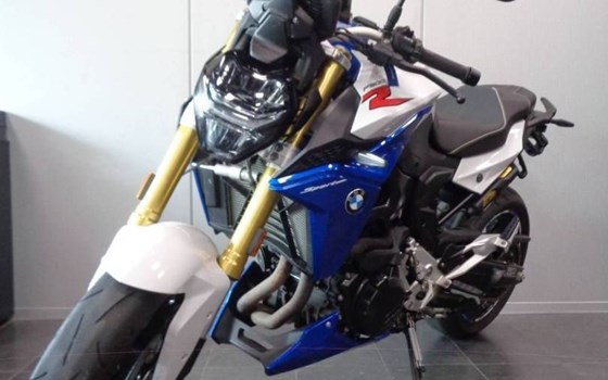 Gebrauchtmotorrad BMW F 900 R - Bild 9