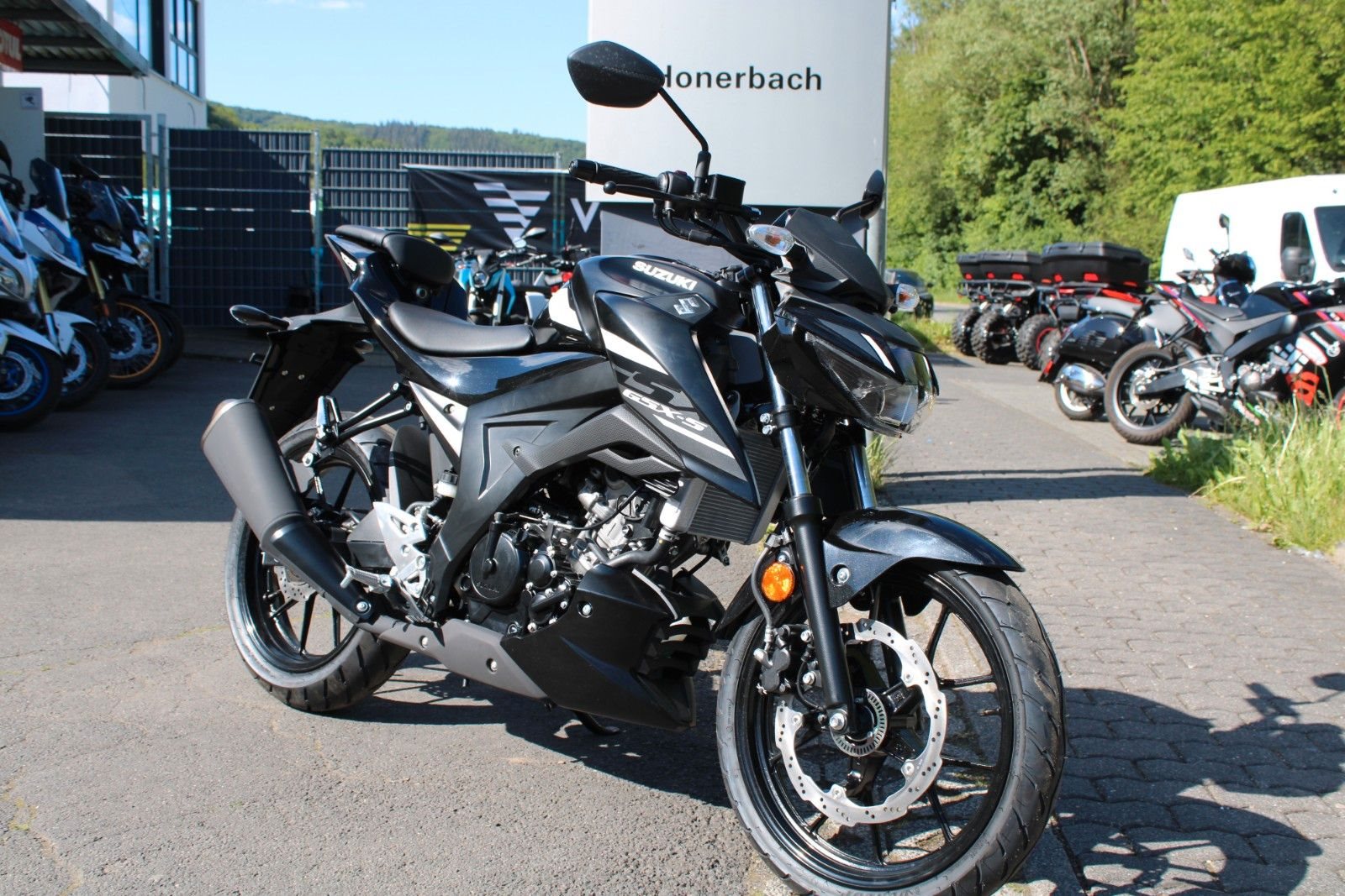 Suzuki GSX-S125