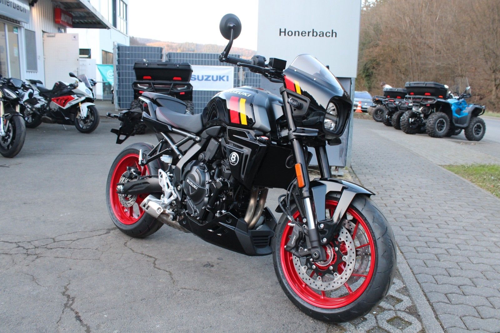 Suzuki GSX-8TT