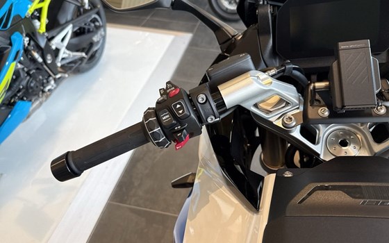 Gebrauchtmotorrad BMW R 1300 RS - Bild 7