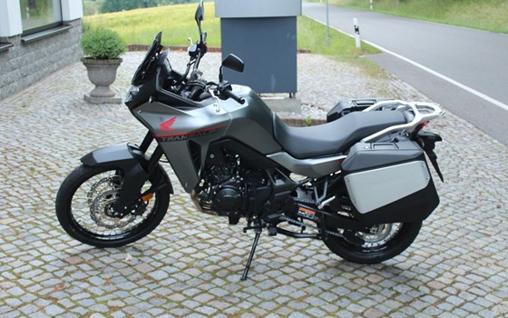 Gebrauchtmotorrad Honda XL750 Transalp - Bild 2