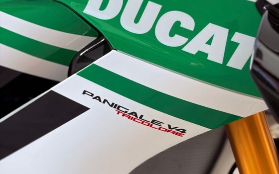 Gebrauchtmotorrad Ducati Panigale V4 Tricolore - Bild 6
