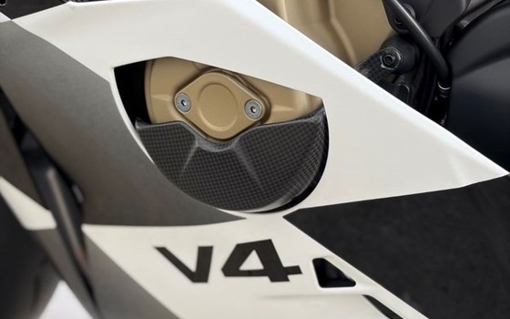 Gebrauchtmotorrad Ducati Panigale V4 Tricolore - Bild 7