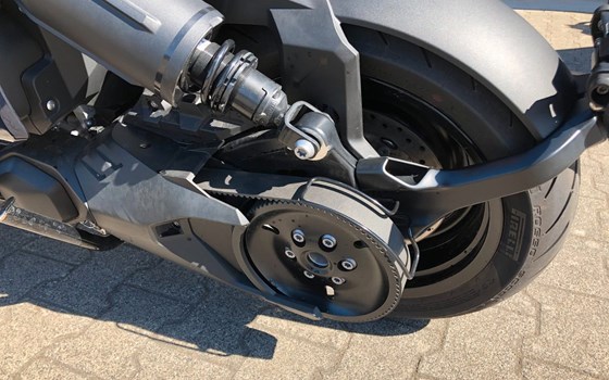 Gebrauchtmotorrad BMW CE 04 - Bild 21