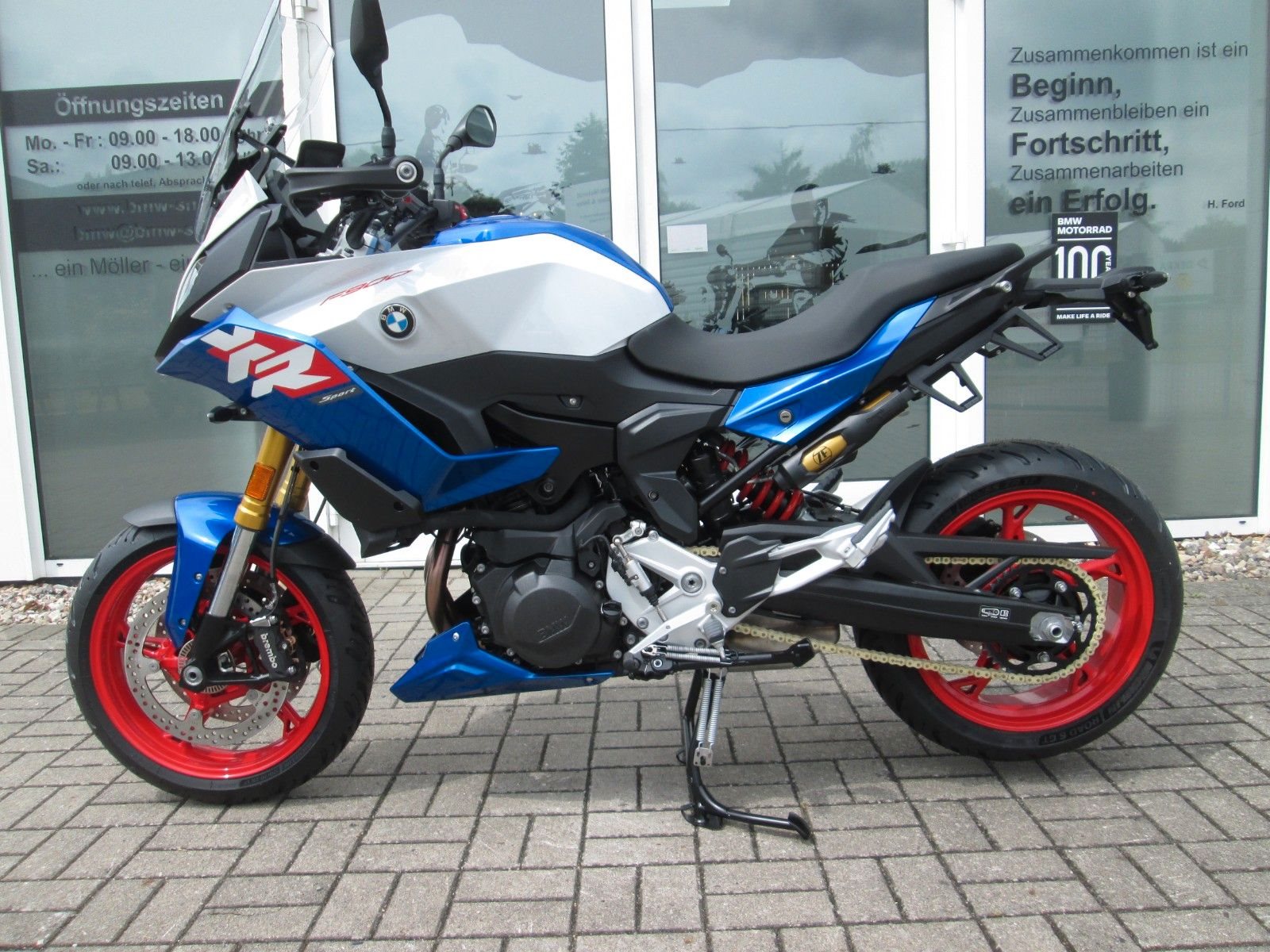 BMW F 900 XR