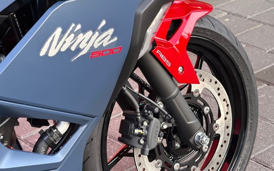Neufahrzeug Kawasaki Ninja 500 SE - Bild 3