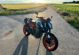 Gebrauchte KTM 890 Duke GP