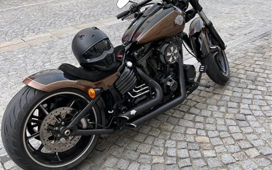 Gebrauchtmotorrad Harley-Davidson Softtail Rocker FXCW - Bild 5