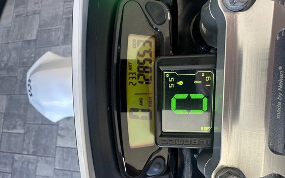 Gebrauchtmotorrad Husqvarna 701 Supermoto - Bild 4