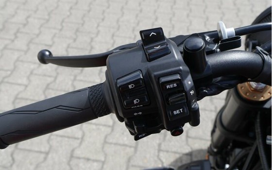 Gebrauchtmotorrad Yamaha XSR900 - Bild 19