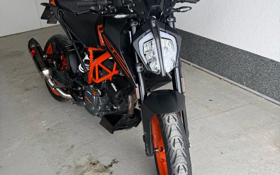 Gebrauchtmotorrad KTM 125 Duke - Bild 2