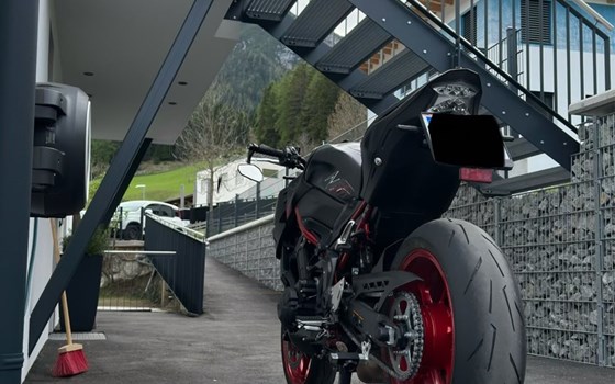 Gebrauchtmotorrad Kawasaki Z900 - Bild 1