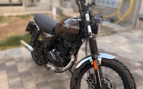 Gebrauchtmotorrad Brixton Cromwell 125 - Bild 1