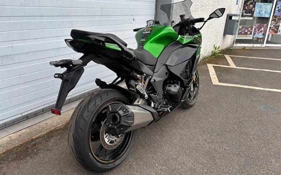 Gebrauchtmotorrad Kawasaki Ninja 1100SX SE - Bild 6