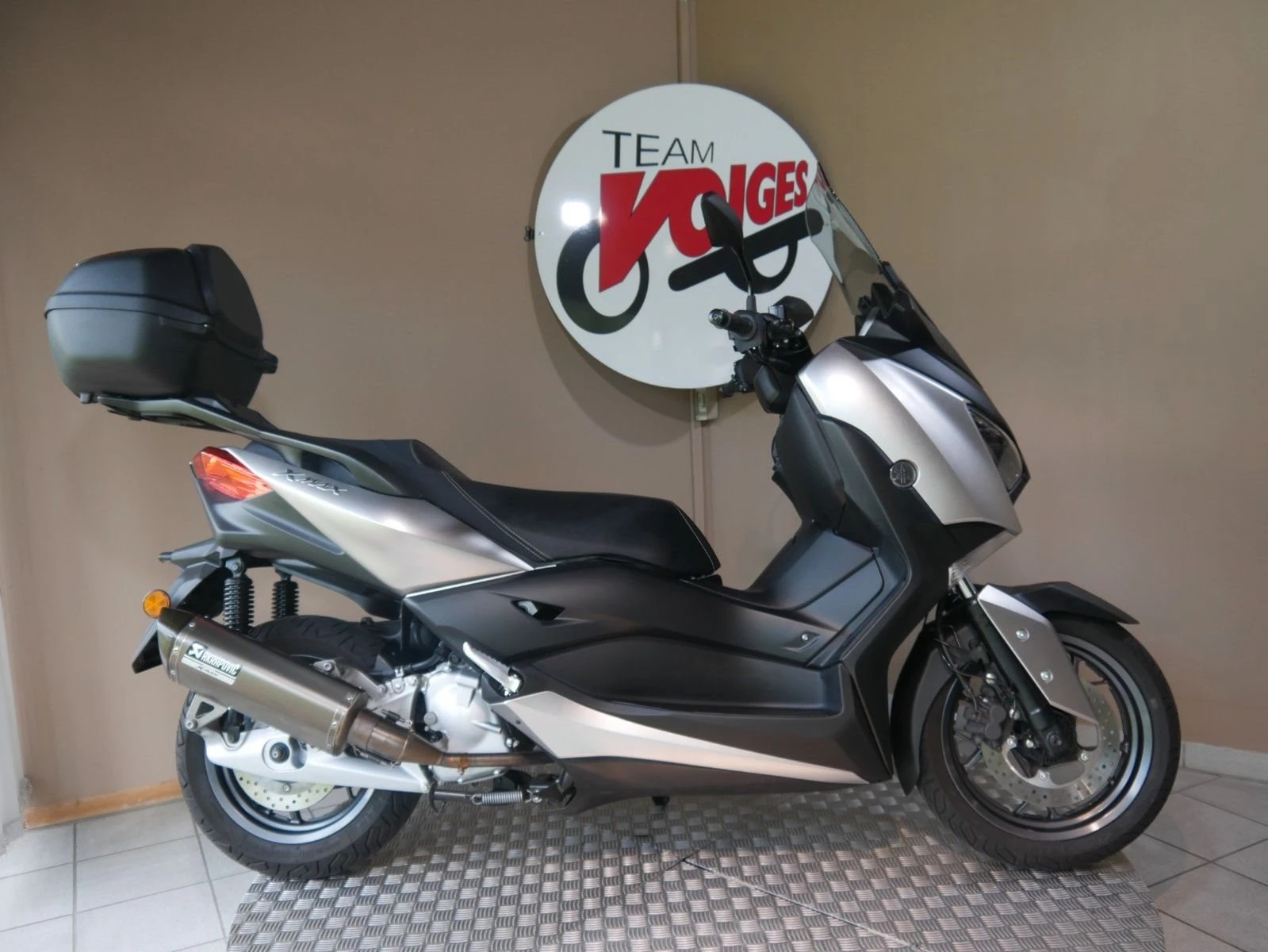 Yamaha XMAX 125