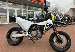 Neumotorrad Husqvarna 701 Supermoto