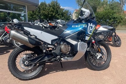 Husqvarna Norden 901 Expedition