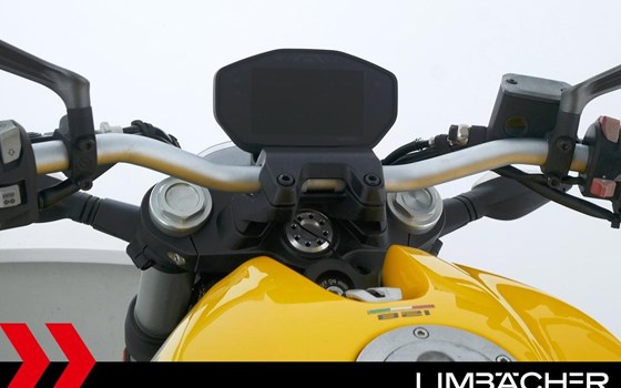 Gebrauchtmotorrad Ducati Monster 821 - Bild 19