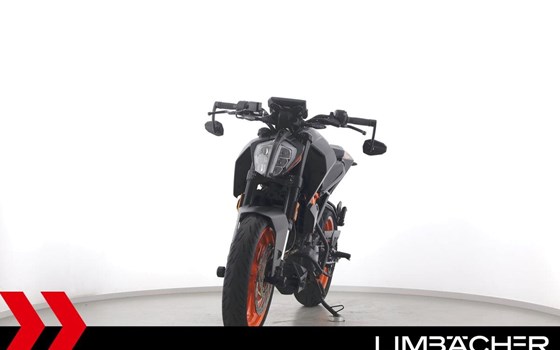 Gebrauchtmotorrad KTM 125 Duke - Bild 3