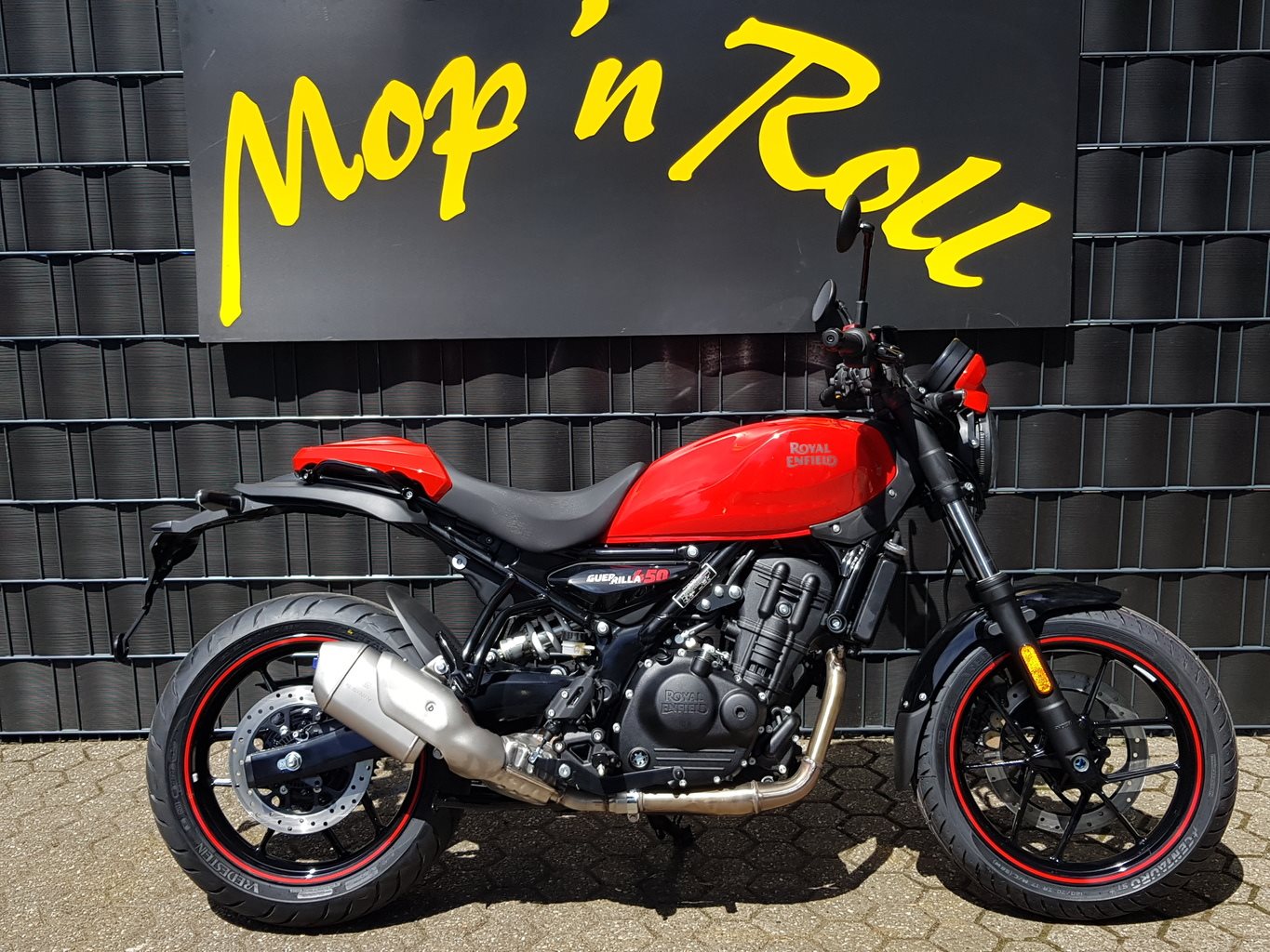 Royal Enfield Guerrilla 450