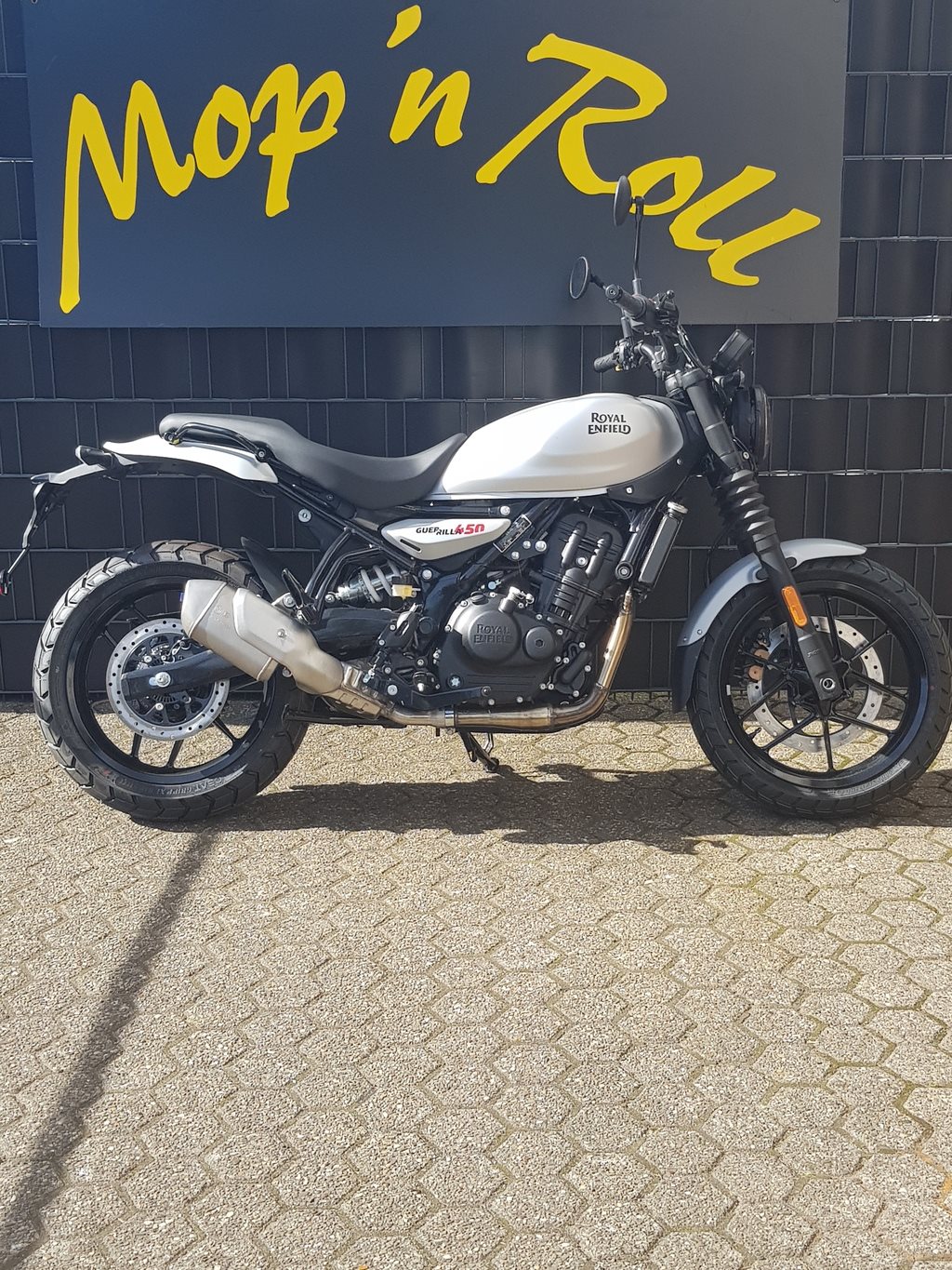 Royal Enfield Guerrilla 450