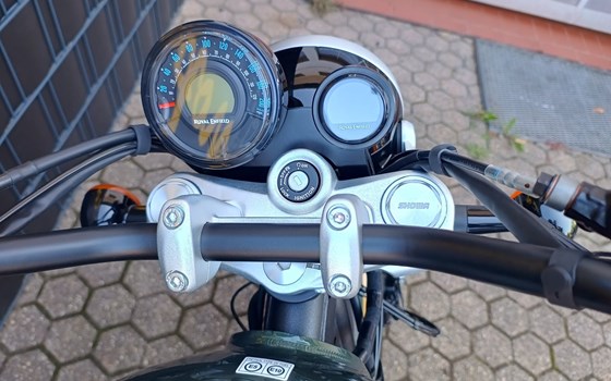 Neufahrzeug Royal Enfield Super Meteor 650 - Bild 3