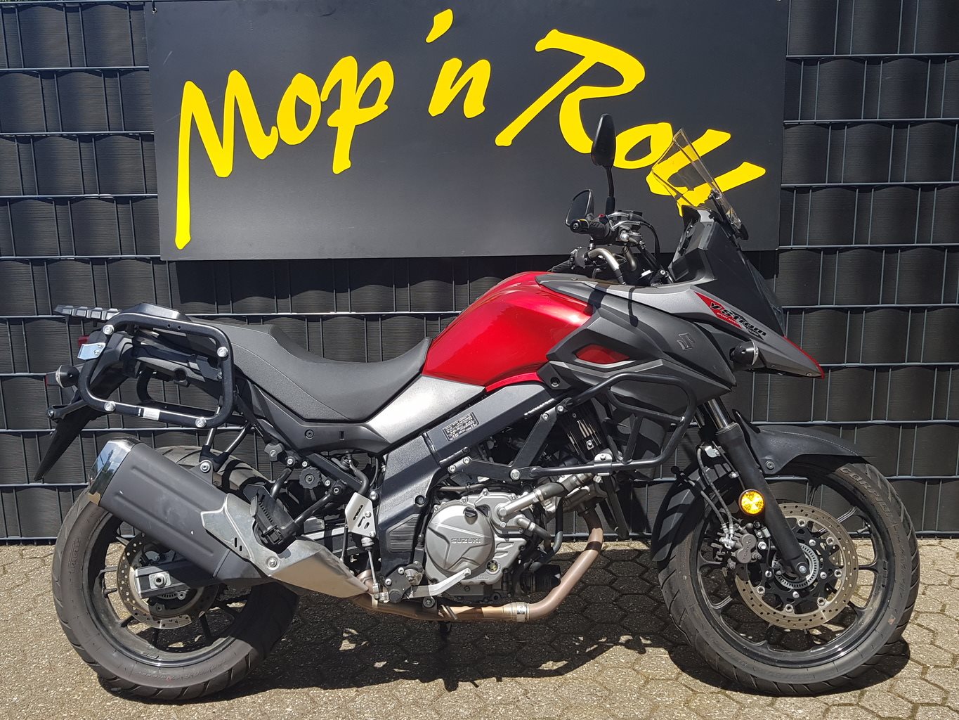 Suzuki V-Strom 650