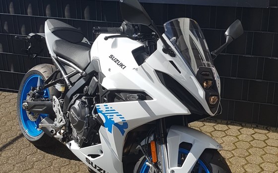 Neufahrzeug Suzuki GSX-8R - Bild 4