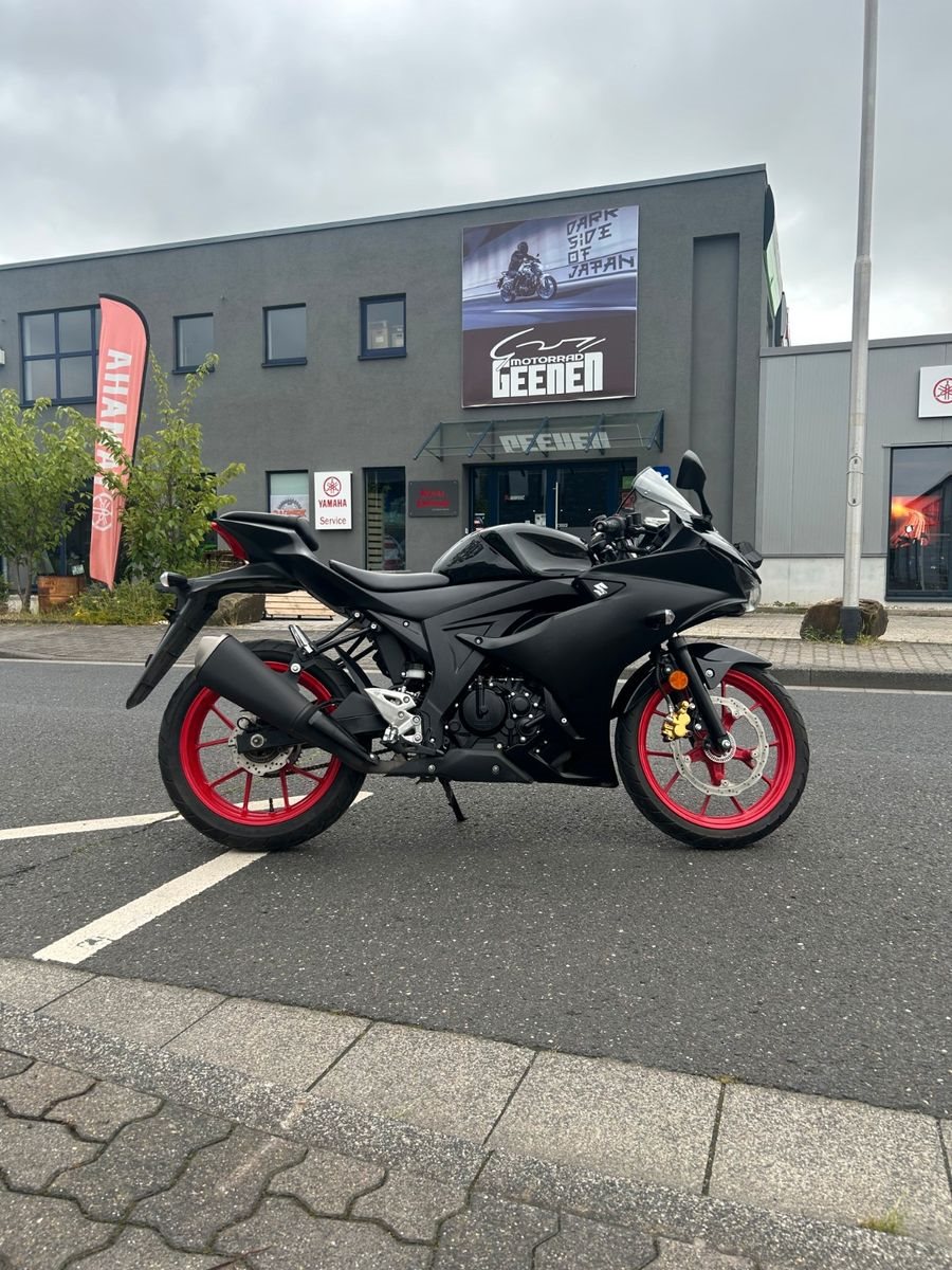 Suzuki GSX-R125