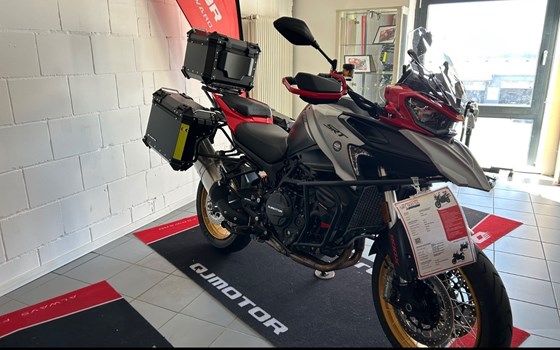 Gebrauchtmotorrad QJ Motor SRT 900 SX - Bild 3