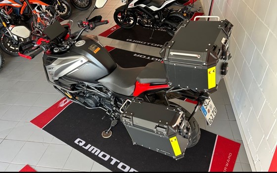 Gebrauchtmotorrad QJ Motor SRT 900 SX - Bild 7