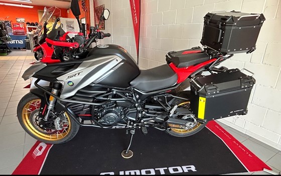 Gebrauchtmotorrad QJ Motor SRT 900 SX - Bild 8