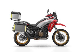 Neumotorrad QJ Motor SRT 800 RX