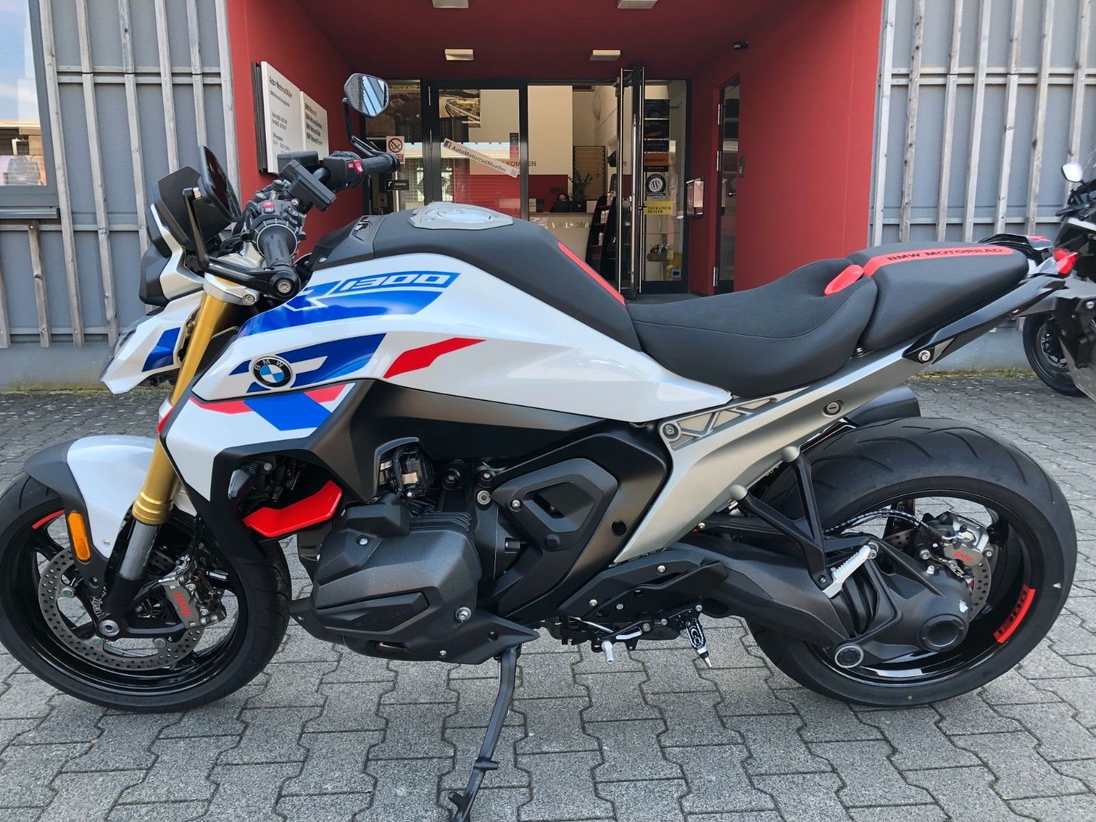 BMW R 1300 R