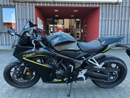 Honda CBR650R E-Clutch