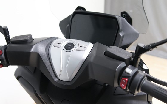 Neufahrzeug Voge SR4 350 LUXURY - Bild 6