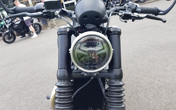 Neufahrzeug Triumph Bonneville Bobber - Bild 6
